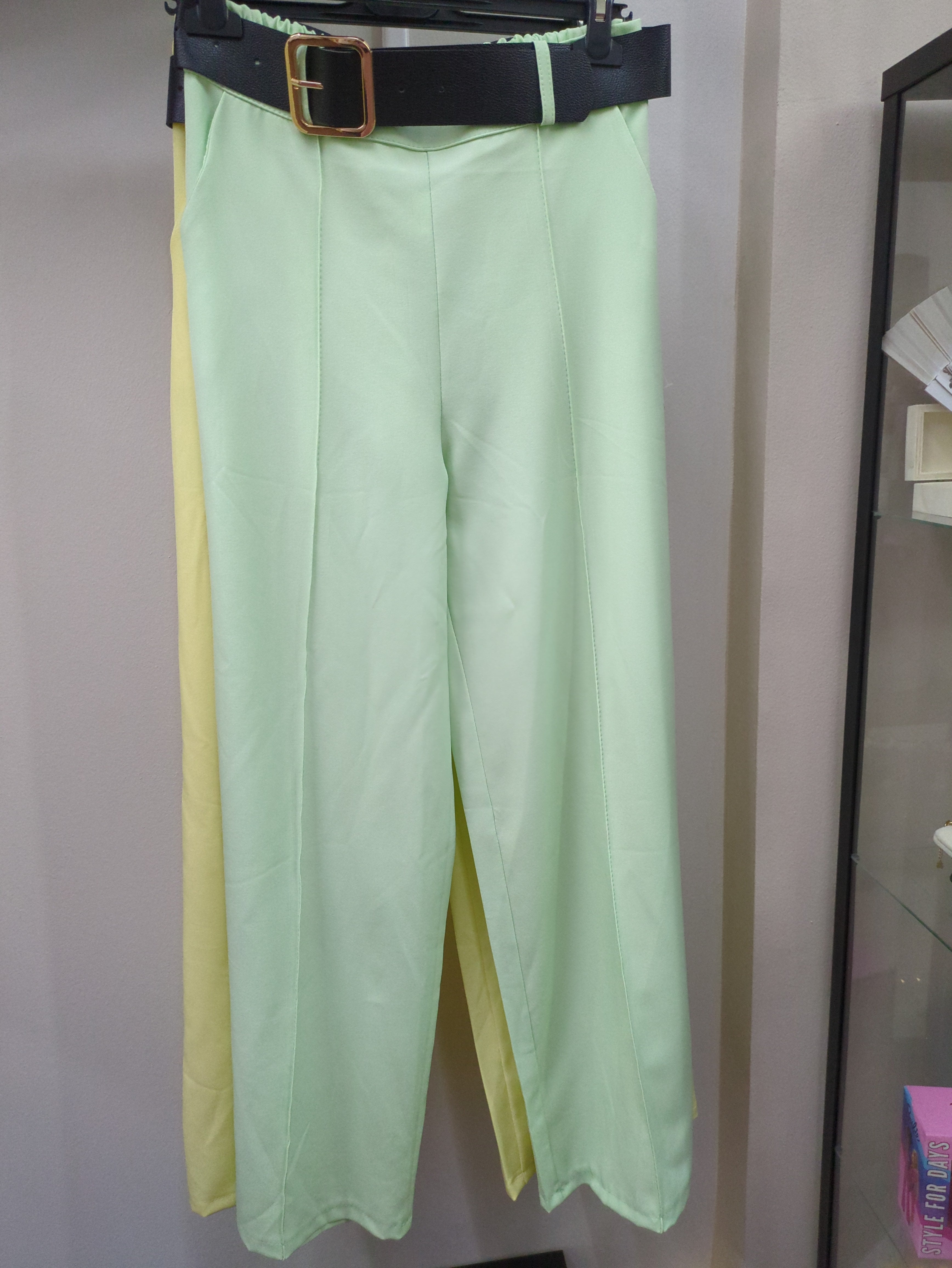 Pantalón recto