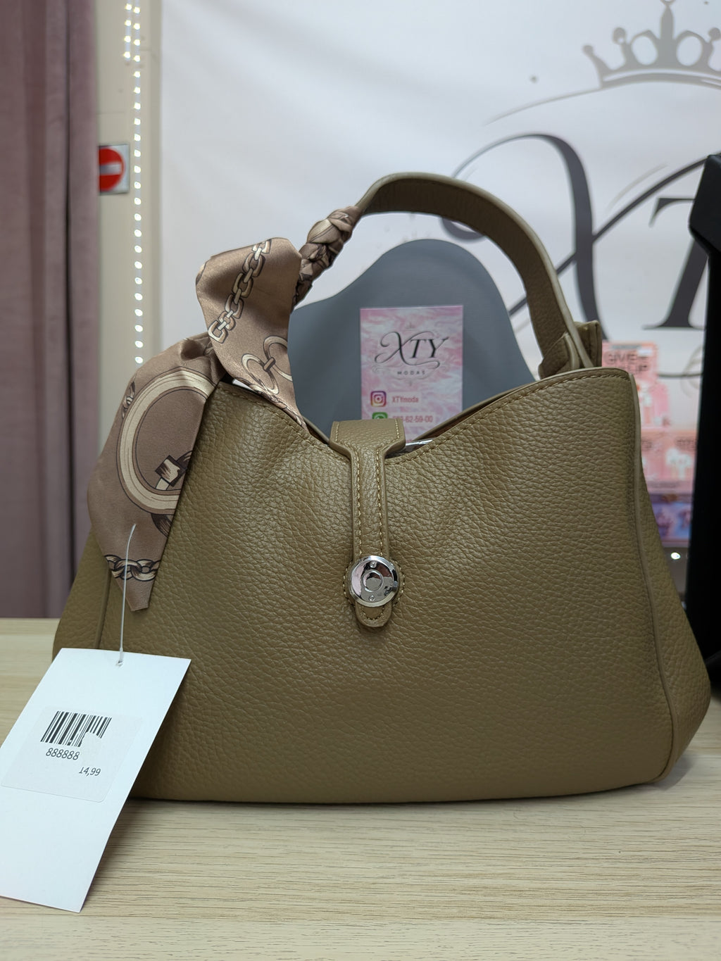 Bolso pañuelo